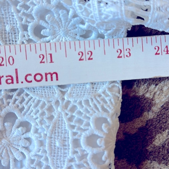LOFT white eyelet lace blouse crochet top Womens XL sheer keyhole back Romantic - Picture 10 of 10